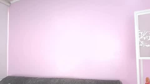 hiyakasudere_ online show from 11-04-25, 06:29