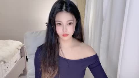 Snapshot of hkchengcheng chatting on 11-30-25, 02:54 hkchengcheng online show from 11-30-25, 02:54