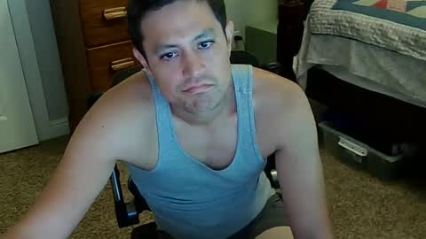 Snapshot of hlfasnman chatting on 05-06-26, 02:44 hlfasnman online show from 05-06-26, 02:44