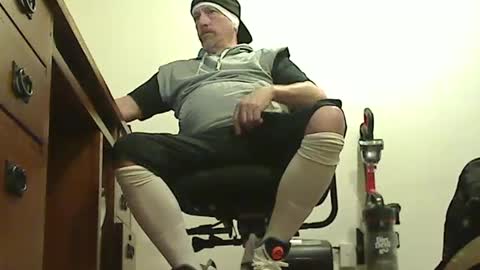 Snapshot of hockeybud chatting on 02-02-25, 11:53 Rick online show from 02-02-25, 11:53