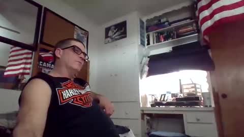 hoglegg99384194 online show from 01-05-25, 08:54