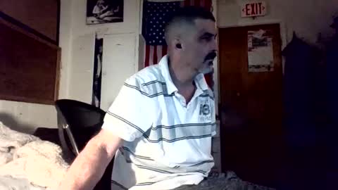 hoglegg99384194 online show from 09-10-25, 08:47