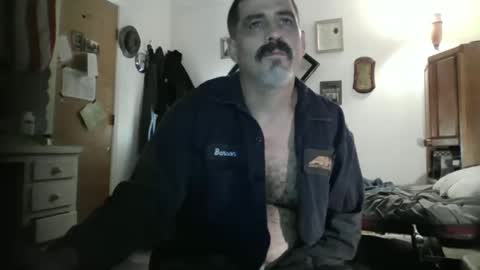 hoglegg99384194 online show from 05-27-26, 07:49