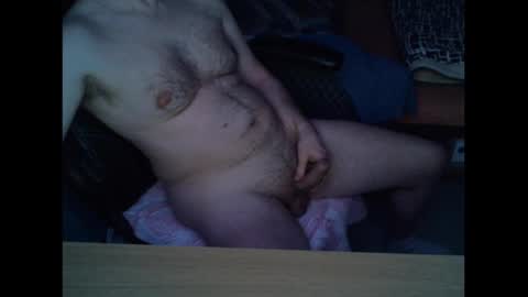 Snapshot of hoker7 chatting on 03-07-25, 11:16 Jozef online show from 03-07-25, 11:16