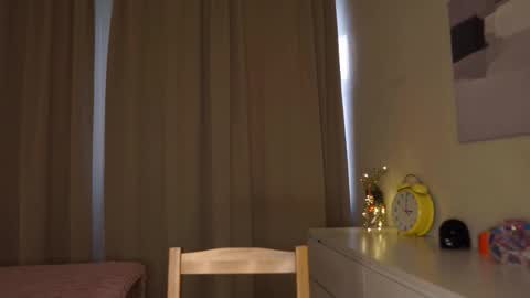 Moni Monica online show from 02-24-26, 08:01