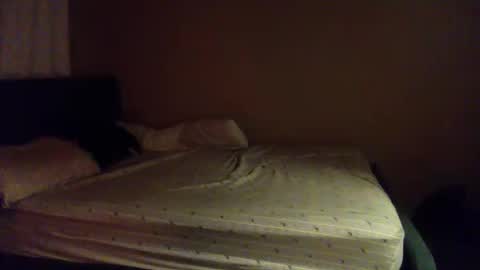 LuckyBB35 online show from 10-19-25, 09:10