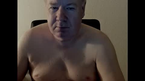 Holger online show from 09-11-25, 02:44