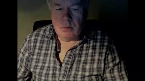 Holger online show from 11-14-25, 04:38