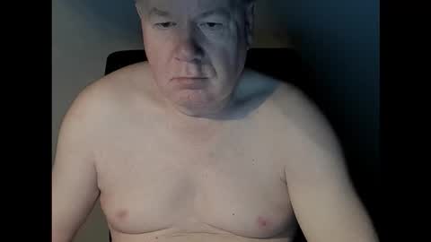 Holger online show from 12-18-25, 03:56