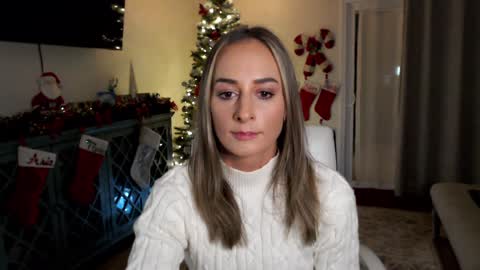 Holi Hurricane online show from 12-21-24, 05:14