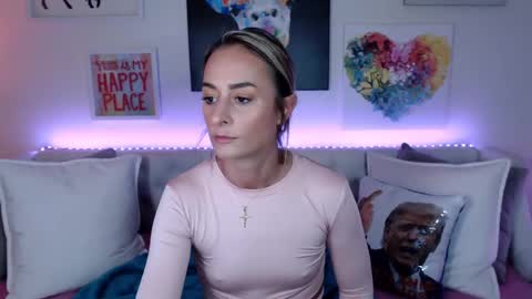 Holi Hurricane online show from 03-01-25, 04:47