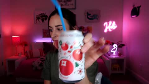 Holi Hurricane online show from 12-01-25, 03:22