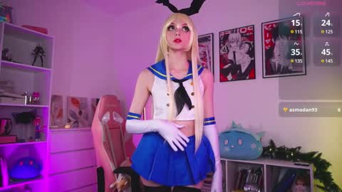 Snapshot of holliwould_ chatting on 12-06-24, 04:28 Holli online show from 12-06-24, 04:28