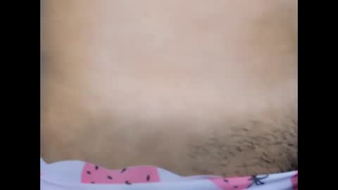 Snapshot of holly0550 chatting on 03-12-26, 04:35 holly... online show from 03-12-26, 04:35