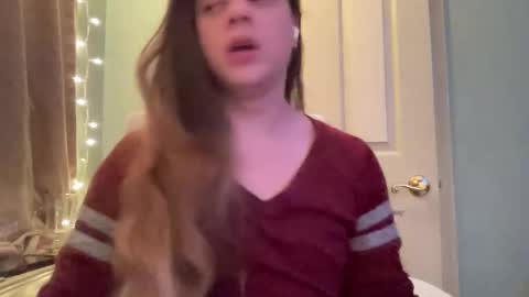 Hollys Drive threw Side Of CB. online show from 12-30-24, 07:04