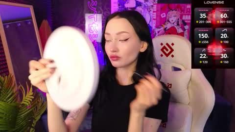 Snapshot of holly_berryy_ chatting on 10-01-25, 01:33 holly_berryy_ online show from 10-01-25, 01:33