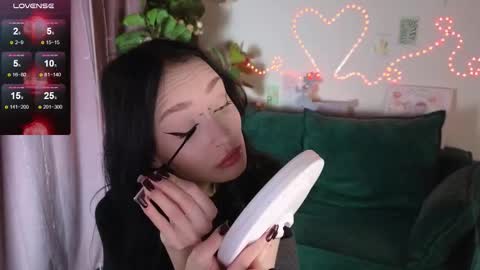 Snapshot of holly_berryy_ chatting on 10-05-25, 01:48 holly_berryy_ online show from 10-05-25, 01:48