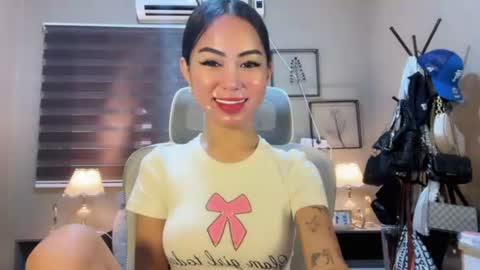 holly_cassandra online show from 02-22-26, 07:08