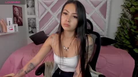 Holly online show from 12-16-25, 08:47