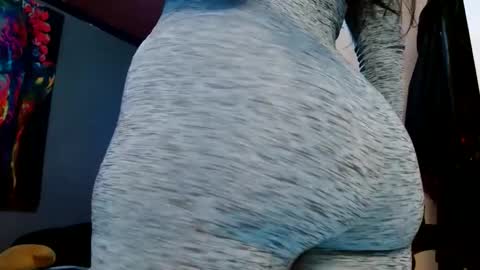 holly_thomsonx69 online show from 12-27-24, 09:43