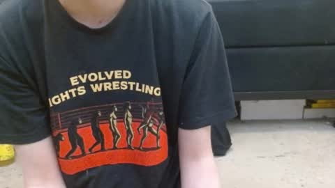 Holly Hawkes online show from 02-01-25, 01:44