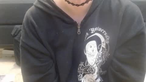 Holly Hawkes online show from 02-23-25, 01:24