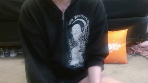 Holly Hawkes online show from 04-25-26, 11:24