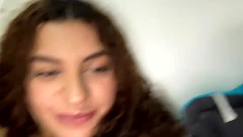 Snapshot of hollykoff chatting on 01-28-25, 04:08 space online show from 01-28-25, 04:08