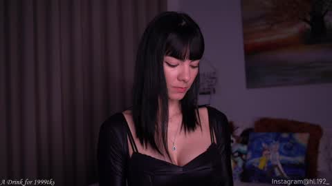 Holly Linder online show from 01-12-25, 01:53