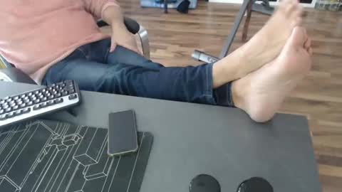 Snapshot of hollymollysucker chatting on 12-24-24, 12:00 hollymollysucker online show from 12-24-24, 12:00