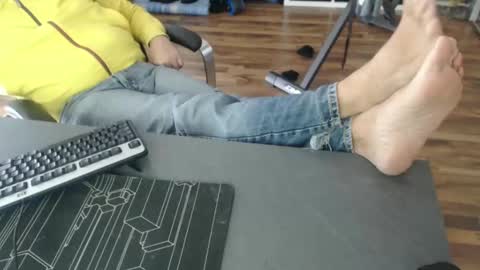 Snapshot of hollymollysucker chatting on 02-16-25, 12:43 hollymollysucker online show from 02-16-25, 12:43