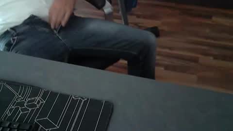 Snapshot of hollymollysucker chatting on 10-13-25, 11:21 hollymollysucker online show from 10-13-25, 11:21