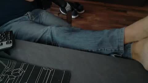 Snapshot of hollymollysucker chatting on 11-08-25, 01:22 hollymollysucker online show from 11-08-25, 01:22