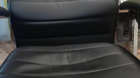 Snapshot of hollymollysucker chatting on 12-01-25, 02:33 hollymollysucker online show from 12-01-25, 02:33