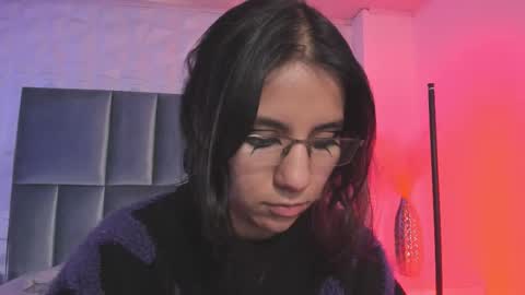 hollypeach_ online show from 02-22-26, 03:21