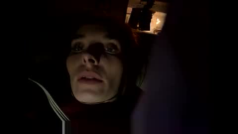 Snapshot of hollyquinniscute chatting on 12-15-25, 09:46 Brat online show from 12-15-25, 09:46