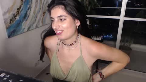 Snapshot of hollyshit_ chatting on 02-02-25, 03:10 hollyshit_ online show from 02-02-25, 03:10