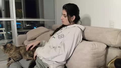 Snapshot of hollyshit_ chatting on 09-24-25, 12:47 hollyshit_ online show from 09-24-25, 12:47