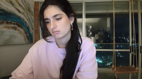 hollyshit_ online show from 01-13-26, 12:49