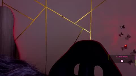 holly online show from 11-28-25, 02:03