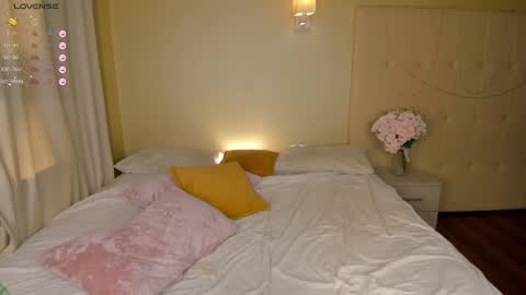 Emma online show from 02-24-25, 04:05