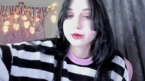 Ho Lee Sheet online show from 10-27-25, 06:56