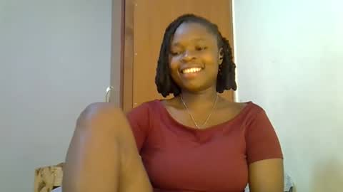 holy_ebony online show from 04-27-26, 08:12