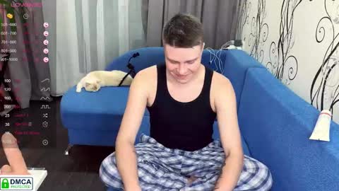 Snapshot of holy_eggs_00 chatting on 10-20-25, 03:56 holy_eggs_00 online show from 10-20-25, 03:56