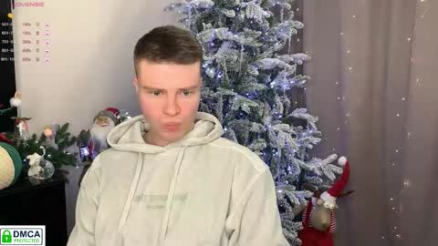 Snapshot of holy_eggs_00 chatting on 12-15-25, 11:42 holy_eggs_00 online show from 12-15-25, 11:42