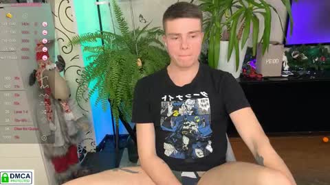 Snapshot of holy_eggs_00 chatting on 12-19-25, 09:33 holy_eggs_00 online show from 12-19-25, 09:33