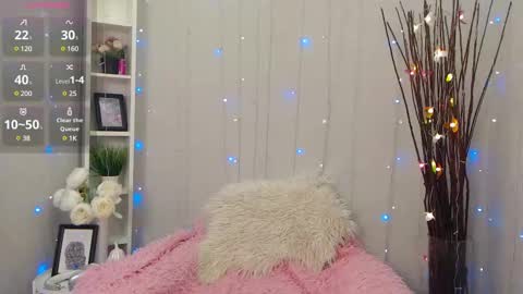 Snapshot of holy_girl_x chatting on 03-09-25, 02:07 Holy girl online show from 03-09-25, 02:07