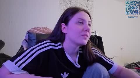 Kviki online show from 03-18-26, 02:47