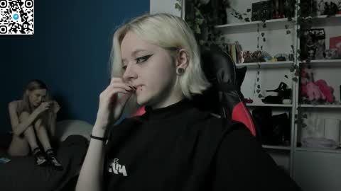 holy_mistresss online show from 11-29-25, 09:56