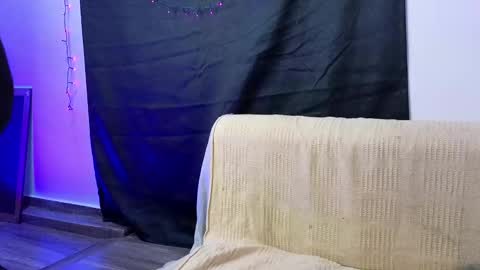      online show from 01-20-25, 06:21